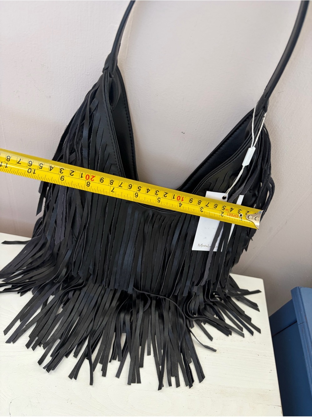 Moda Luxe Black Fringe Shoulder Bag - Picture 4 of 5